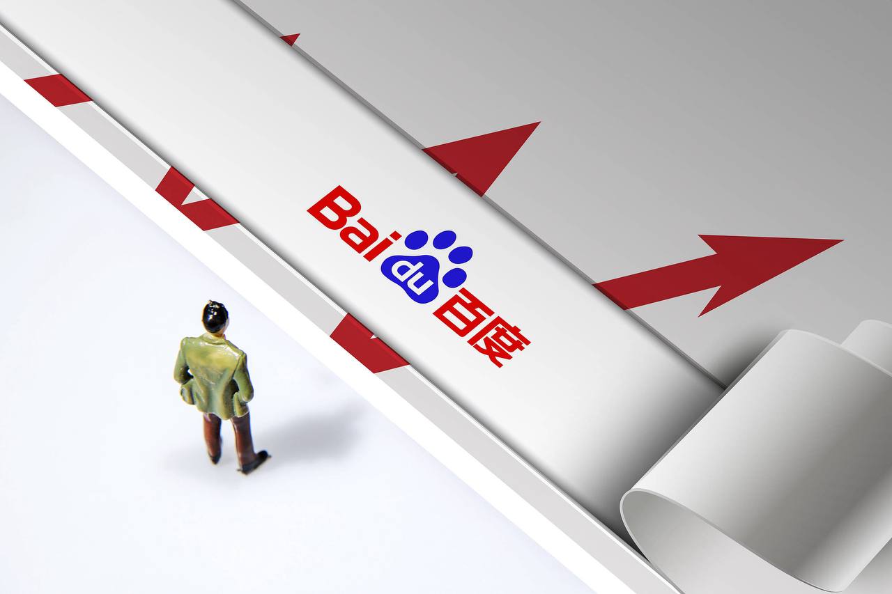 王一博兴奋起身回应小德感谢